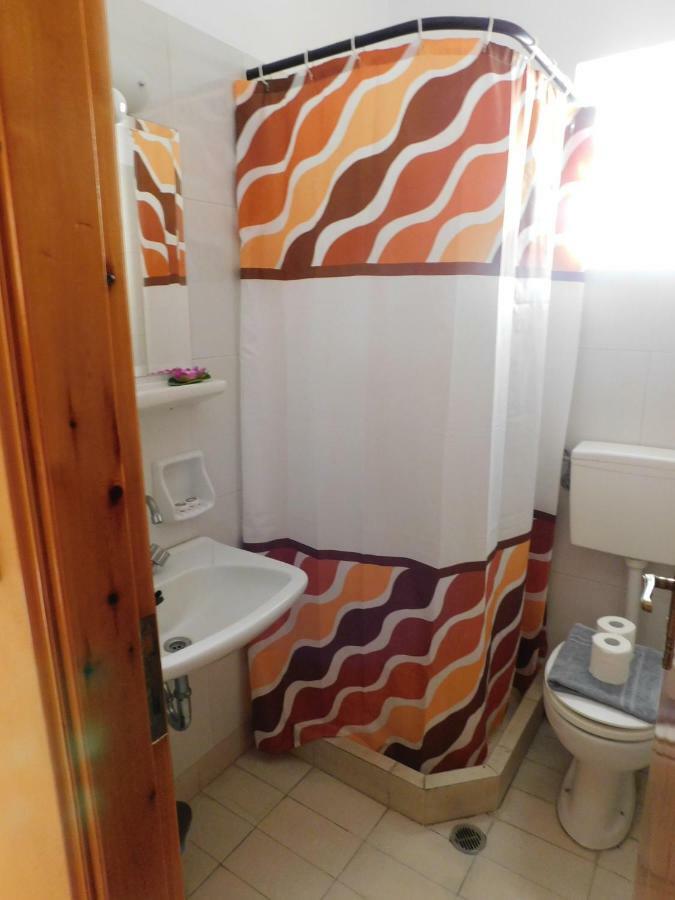 Poros TownTo Spiti Tis Eirinisアパートメント エクステリア 写真